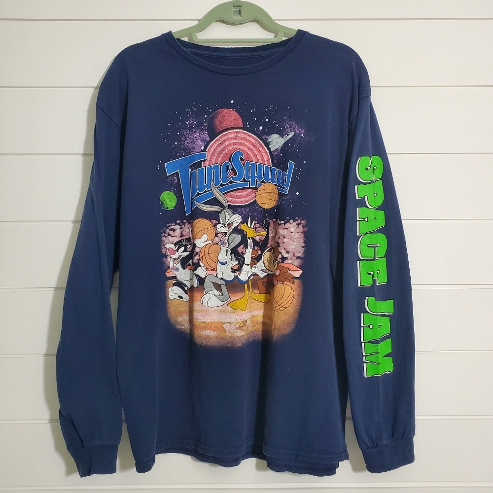 Warner Bros. LooneyTunes SpaceJam Tune Squad Long Sleeve Tee. Size: L